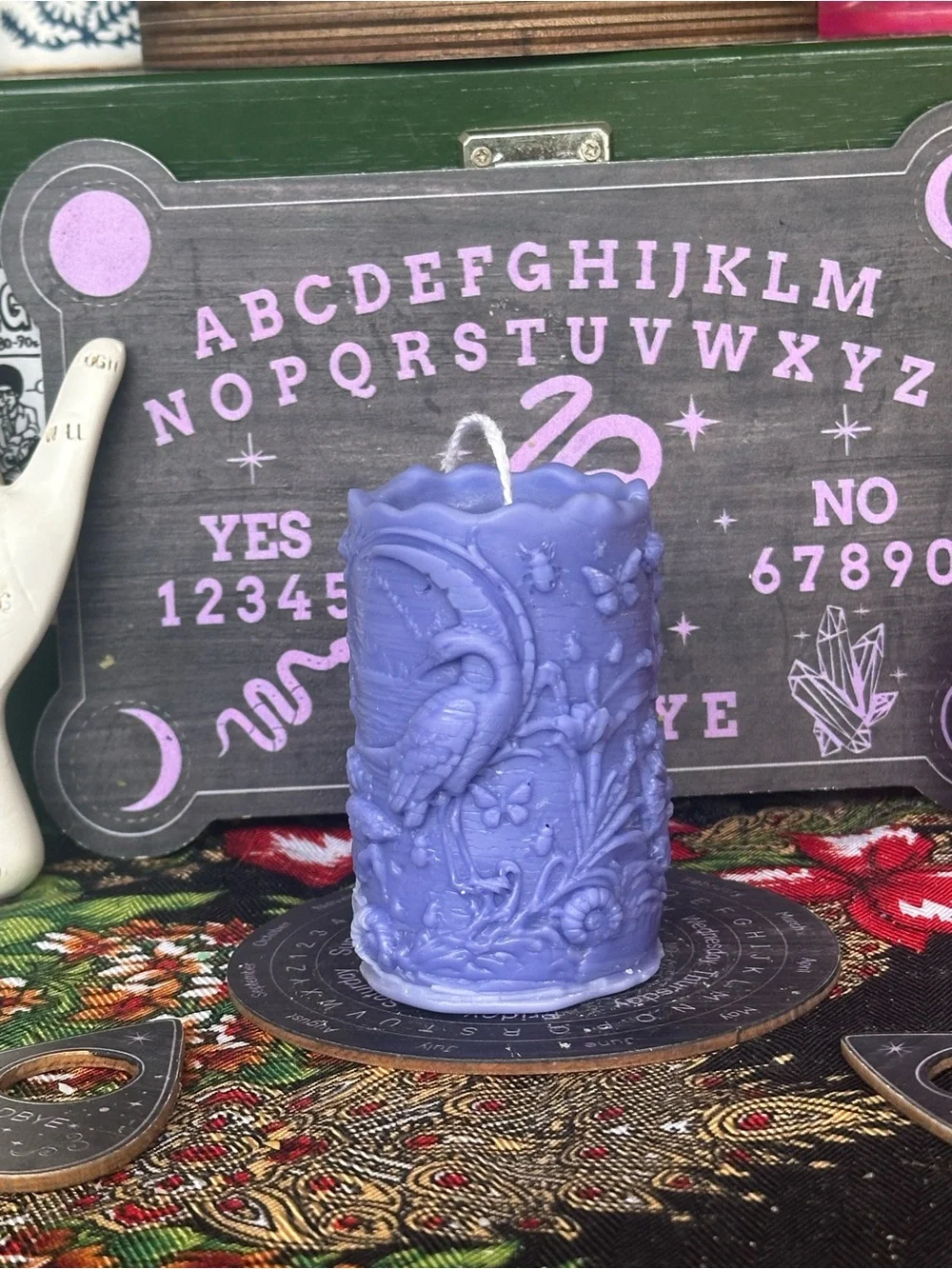Hand Crafted bring quiet
